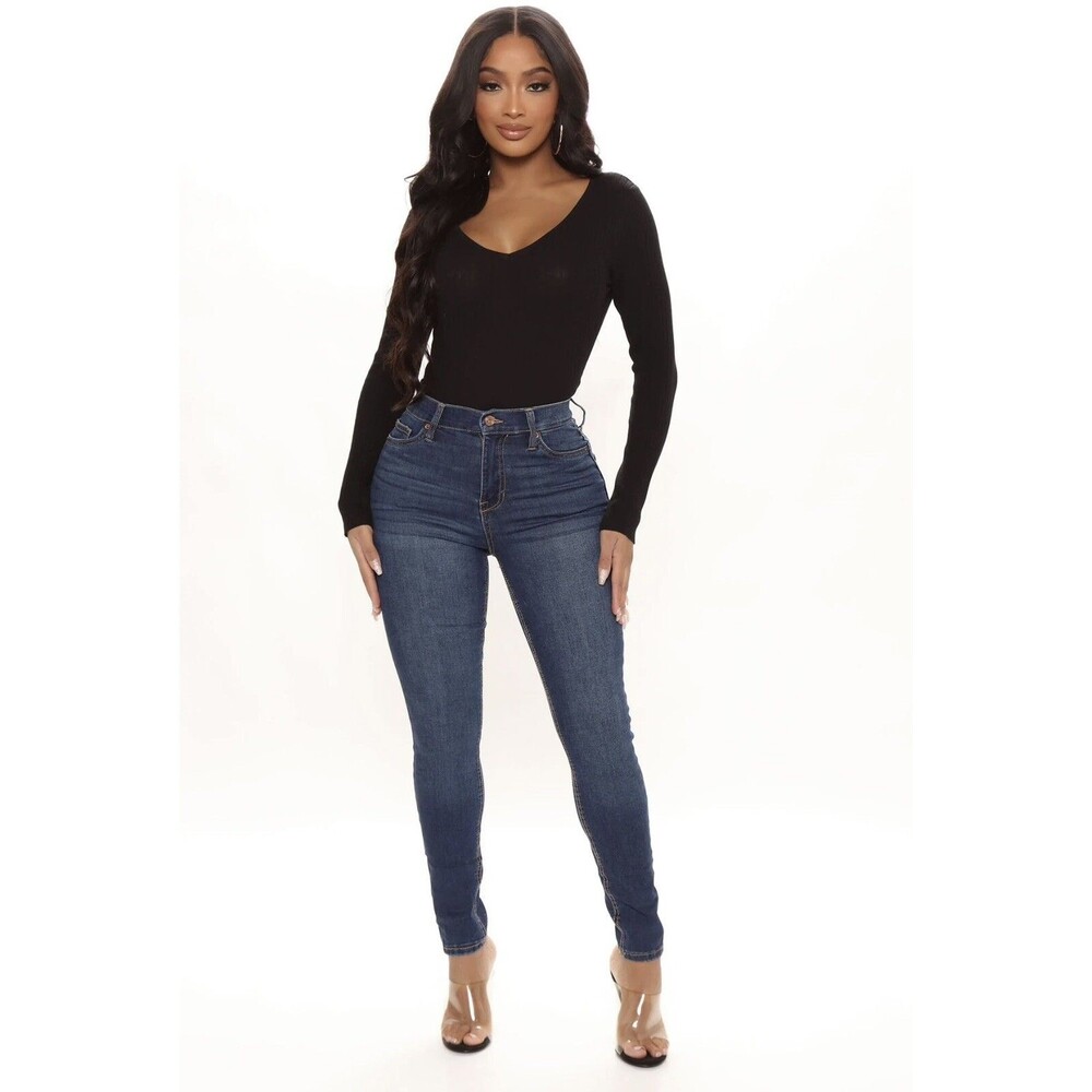 Fashion Nova  Junior’s Out On The Town Skinny Jeans - Blue Dark Wash size 5